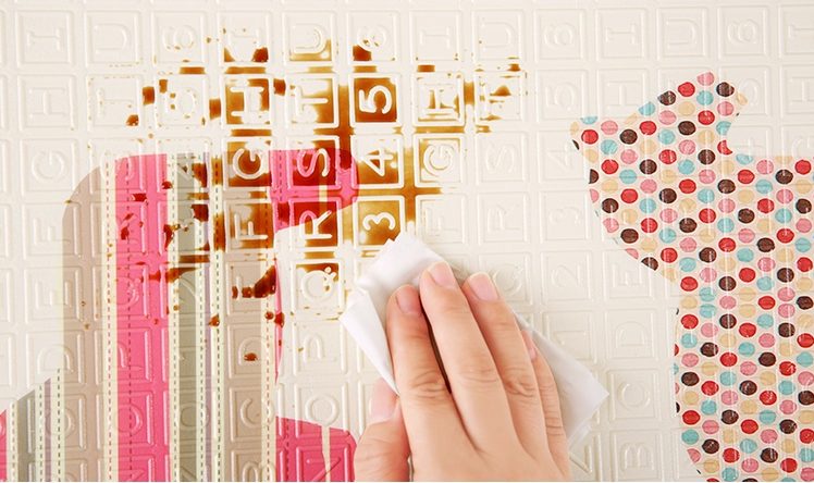 Dvostranska podloga iz pene XXL - zložljiva 1 CM (gozd z medvedkom in konji)