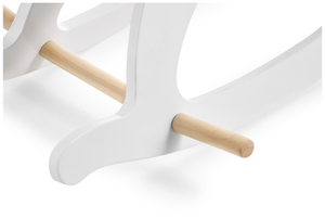 Leseni gugalni konjiček - bel - od 12 mesecev.