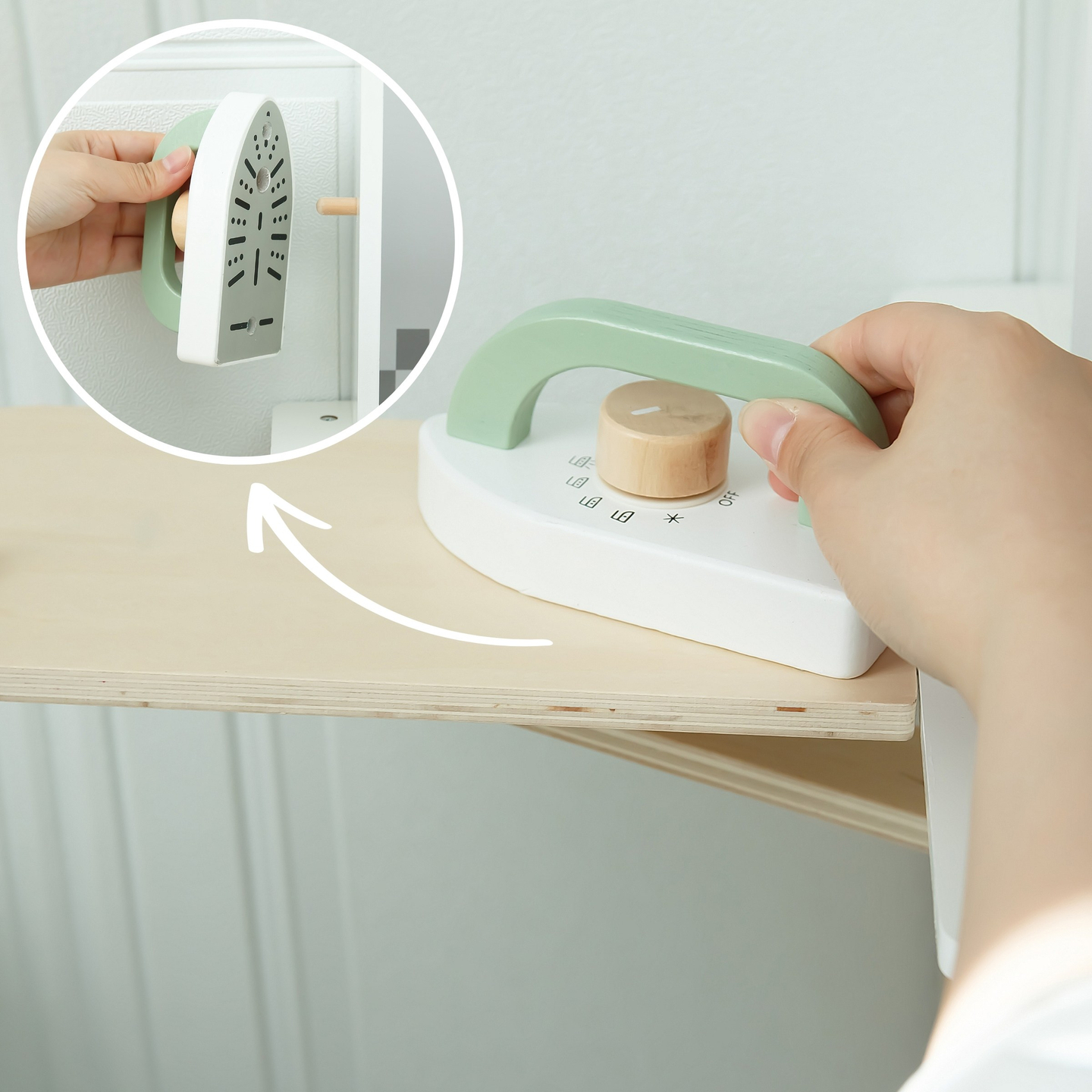 Interaktivna kuhinja s pralnim strojem, pomivalnim strojem in tablo