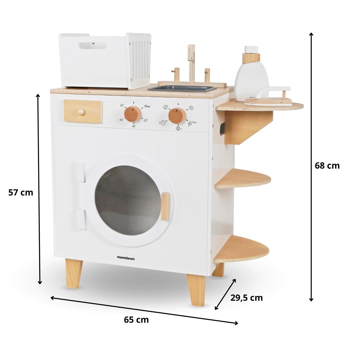 Leseni pralni stroj z likalnikom, košaro in pralno tekočino