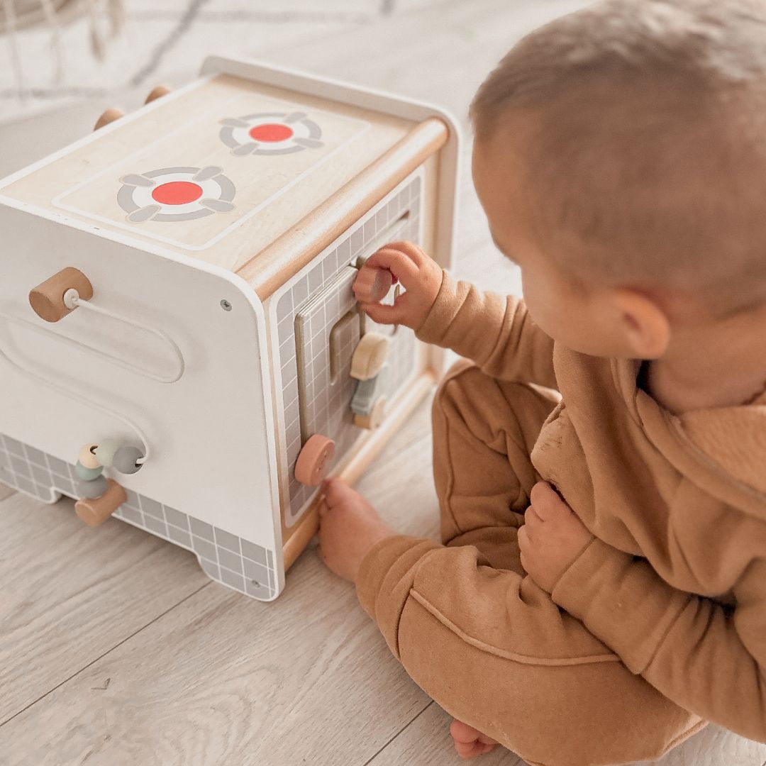 Lesena kuhinja - izobraževalna kocka