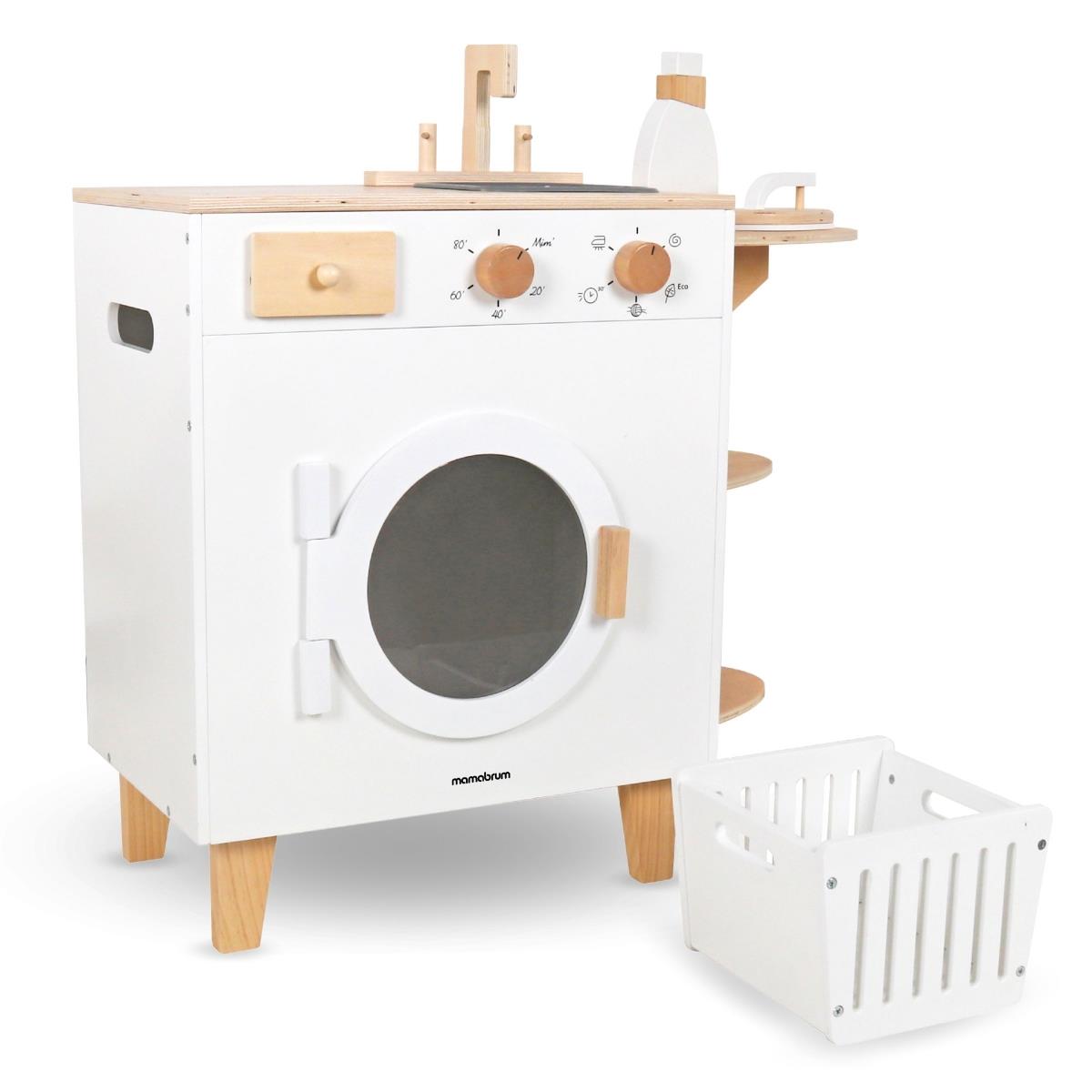 Leseni pralni stroj z likalnikom, košaro in pralno tekočino