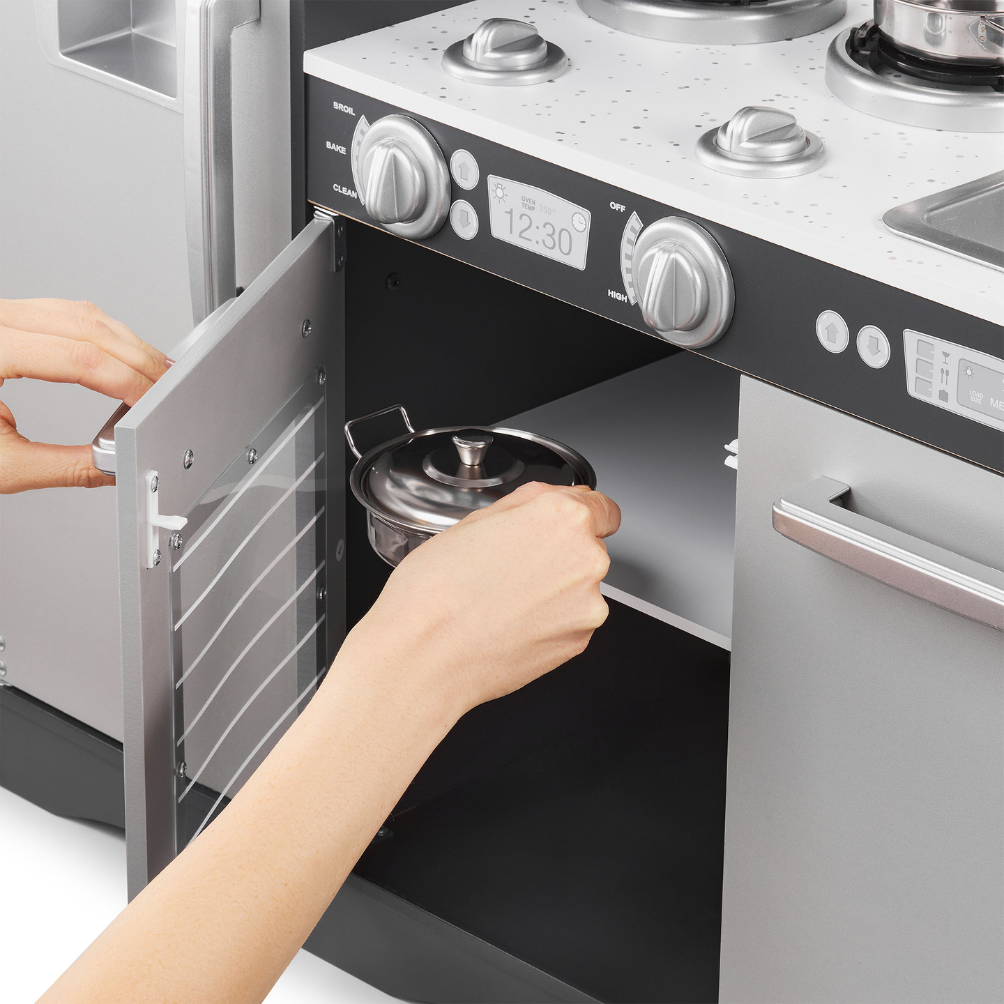 XXL lesena kuhinja z LED osvetlitvijo, predpasnikom in dodatki