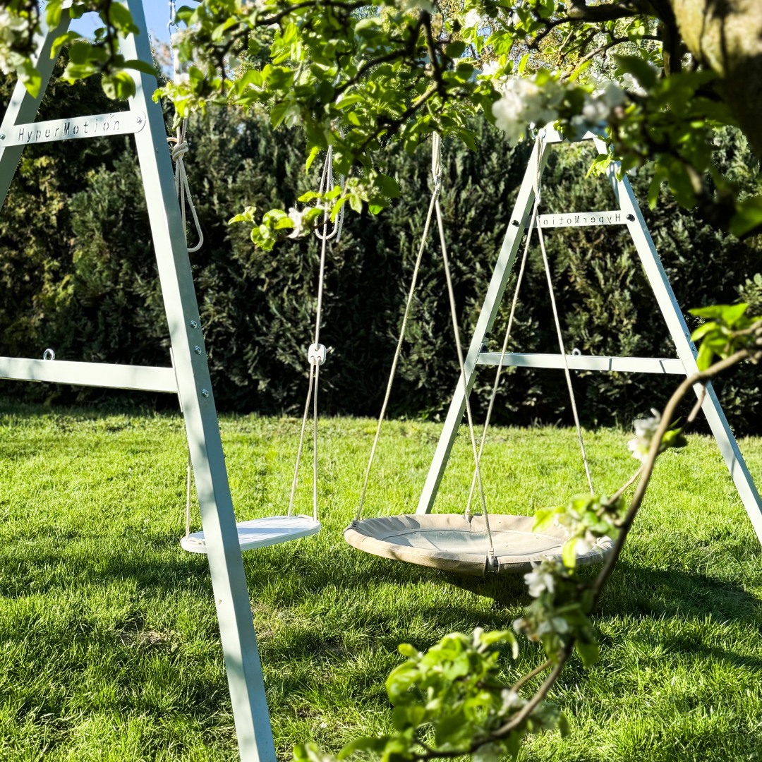 Jekleni okvir za vrtno gugalnico ali visečo mrežo