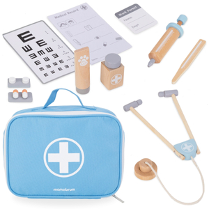 Leseni set malega zdravnika