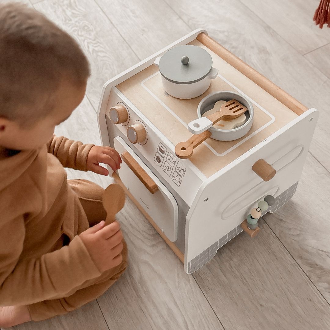 Lesena kuhinja - izobraževalna kocka