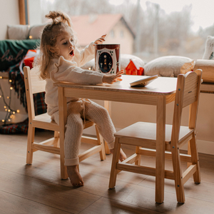 Lesena miza in 2 stola - komplet za otroke