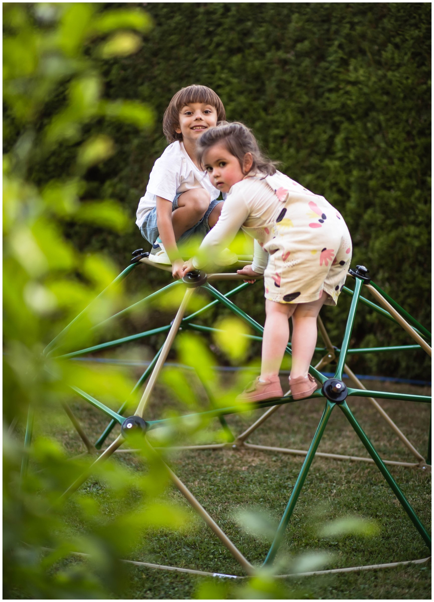 Otroška plezalna kupola HyperMotion XL, geodom, vrtno igrišče, premer: 1,8 m