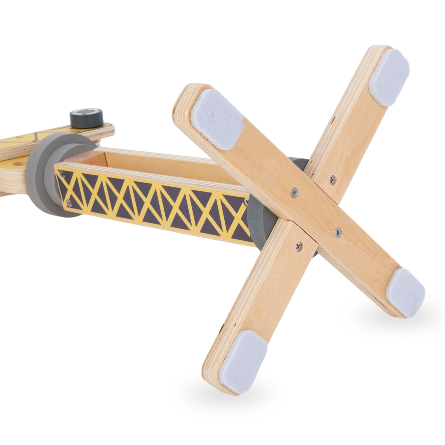 Leseno gradbišče z velikim mobilnim žerjavom in vozili, stolpni žerjav