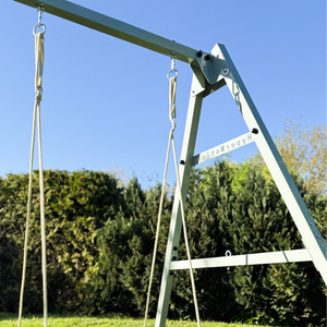 Jekleni okvir za vrtno gugalnico ali visečo mrežo