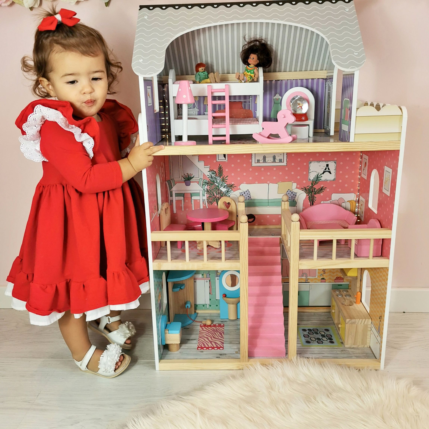 Velika lesena 3-nadstropna hiša za punčke s teraso, pohištvenim kompletom in LED osvetlitvijo!