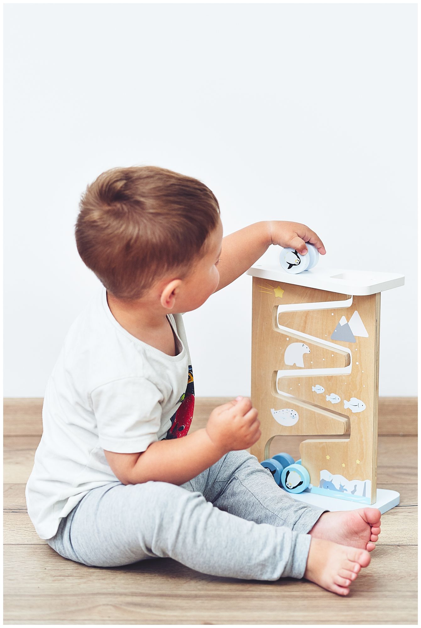 Lesena obojestranska senzorična manipulativna tabla