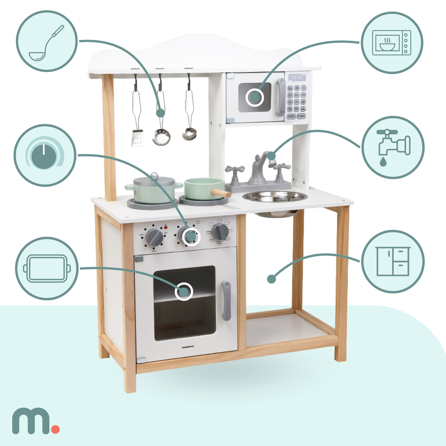 Lesena otroška kuhinja z mikrovalovno pečico