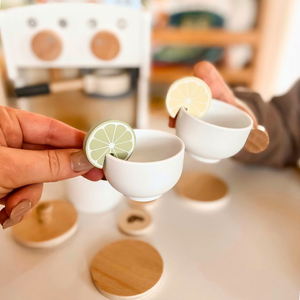 Leseni aparat za kavo in čaj z dodatki - kavarna